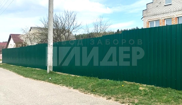 Угловой забор из профлиста для частного дома ПН-220 - фото 2